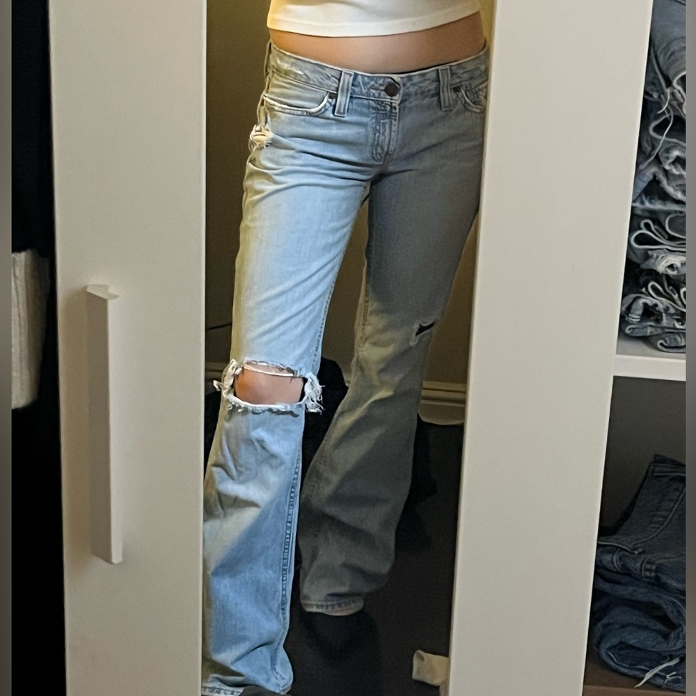 Y2K JIMMY’Z low rise flare jeans distressed